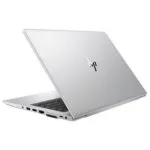 Ordinateur portable HP gris ouvert back view.