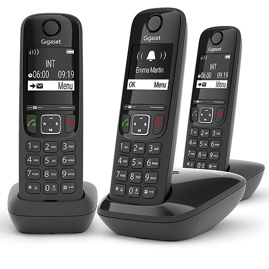 200 caractères max, pas de label : Téléphones sans fil Gigaset avec base de recharge, parfaits pour une utilisation à domicile ou au bureau, offrant une connectivité fiable et une excellente qualité sonore.