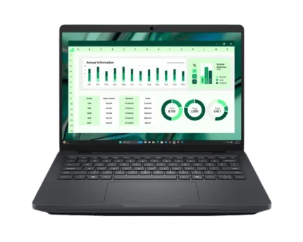 Bilan financier et données commerciales sur un ordinateur portable pour DestockAfric, plateforme de déstockage en Afrique.